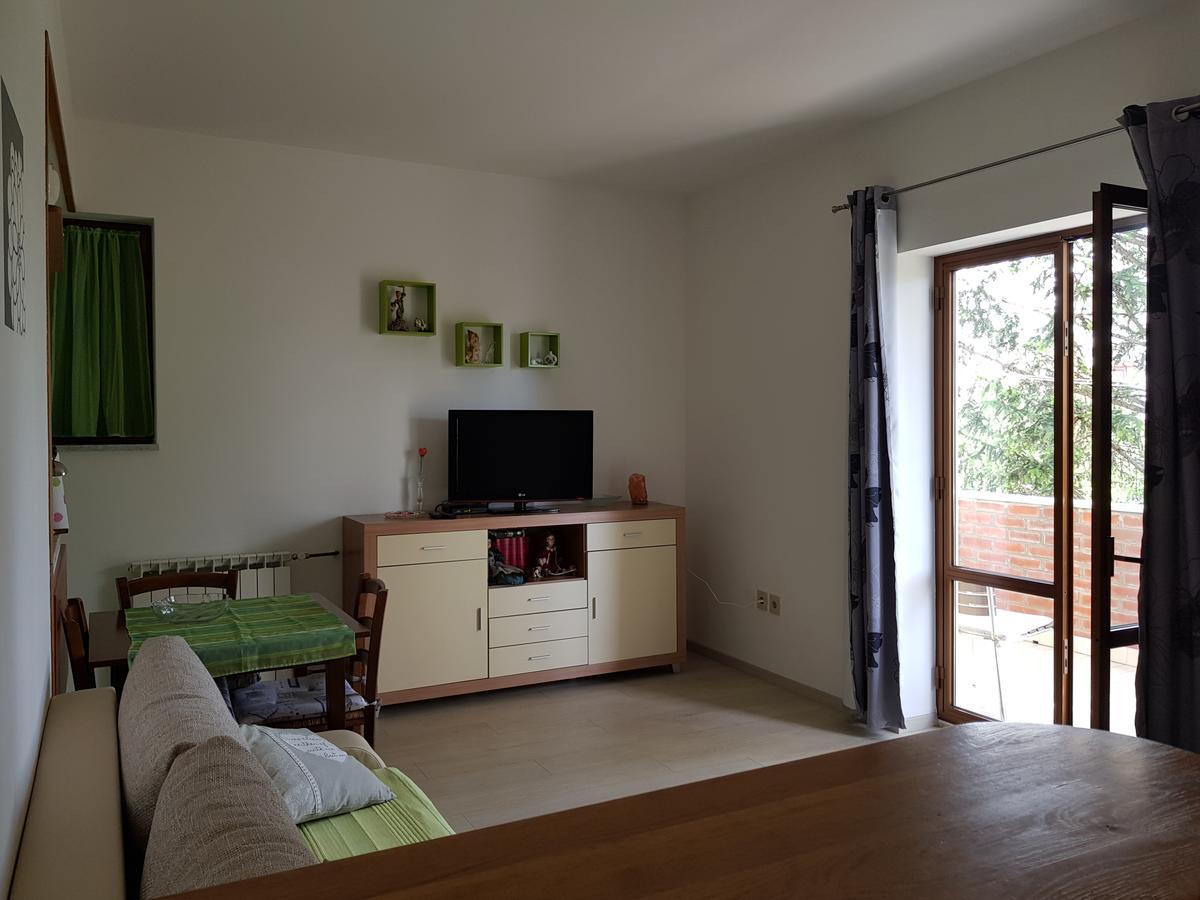 Apartments Milica Umag Ngoại thất bức ảnh